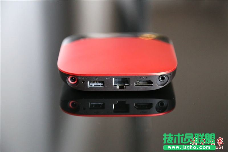 天貓魔盒M17和小米盒子3C哪個比較好？小米盒子3C和天貓魔盒M17全面區別對比評測圖解
