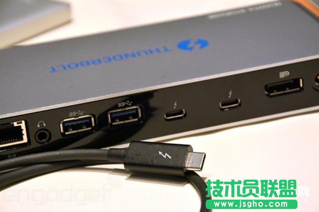 Thunderbolt是什么接口 電腦Thunderbolt3接口知識