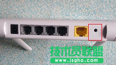 360路由器恢復(fù)出廠設(shè)置方法