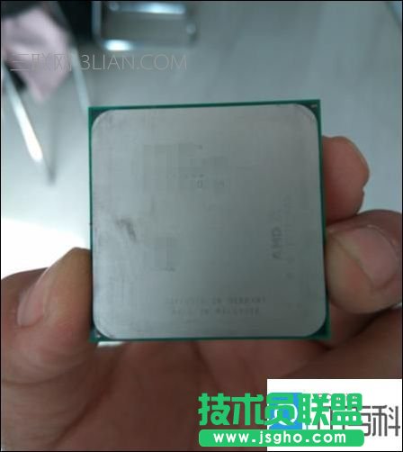 怎么將臺式電腦各配件組裝起來 三聯