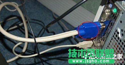 Win7電腦顯示器閃爍怎么辦？ 三聯(lián)