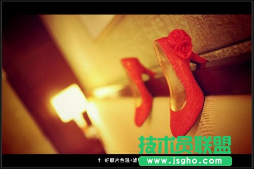 好照片巧妙點亮您的婚鞋 &ldquo;足&rdquo;夠完美 三聯(lián)教程