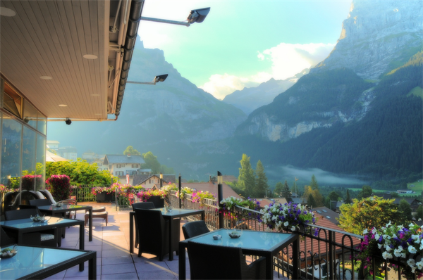 好照片的HDR繪制漫畫般朦朧的浪漫建筑