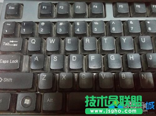 找到鍵盤的&ldquo;Esc&rdquo;